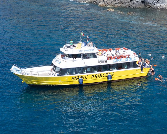 Le tour de l'île en bateau